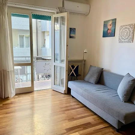 Isola Del Sole & Dionea Apartment *